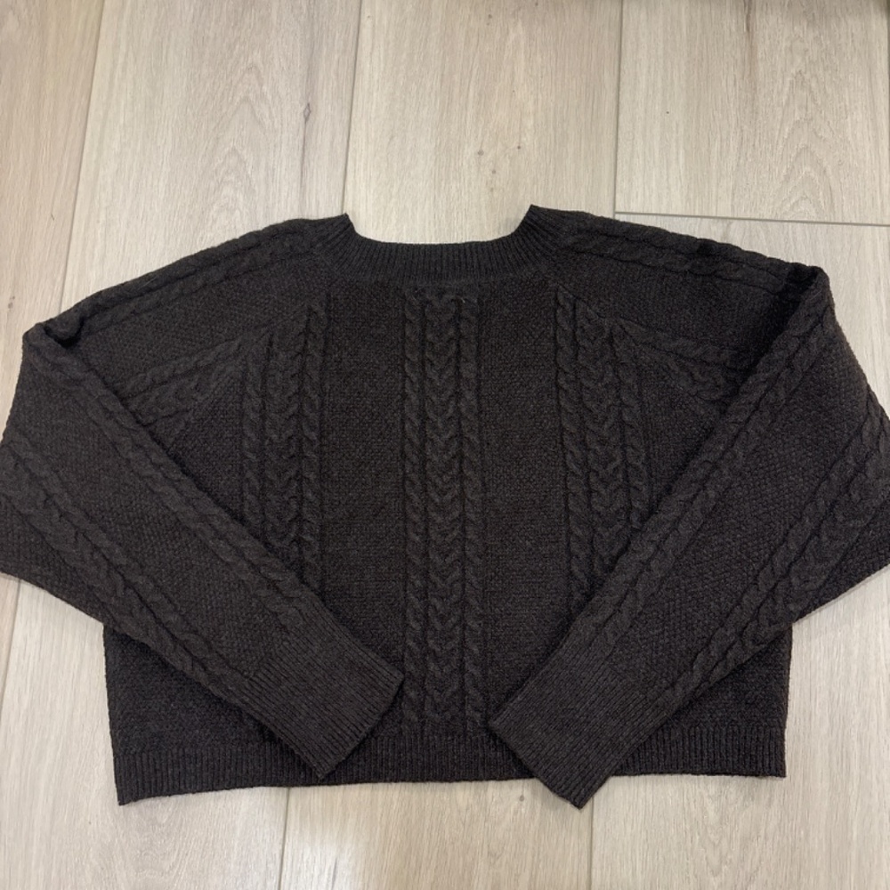 Sweater - Picture 3 of 3